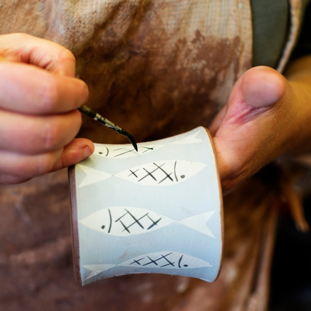 Mal på keramik workshop til private arrangementer eller firmaevents.